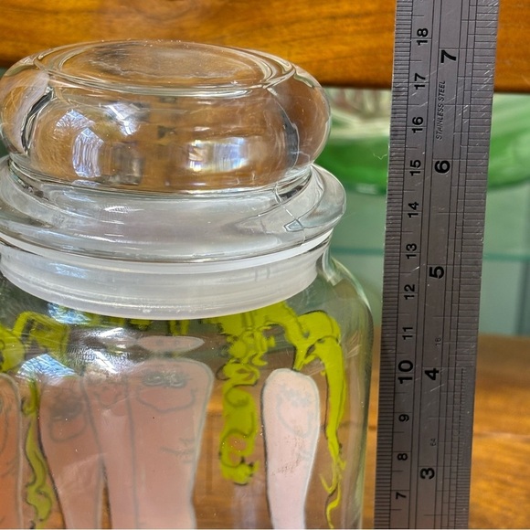 Vintage 80s Anchor Hocking Hildi anthropomorphic carrots jar with sealing lid - Picture 9 of 10
